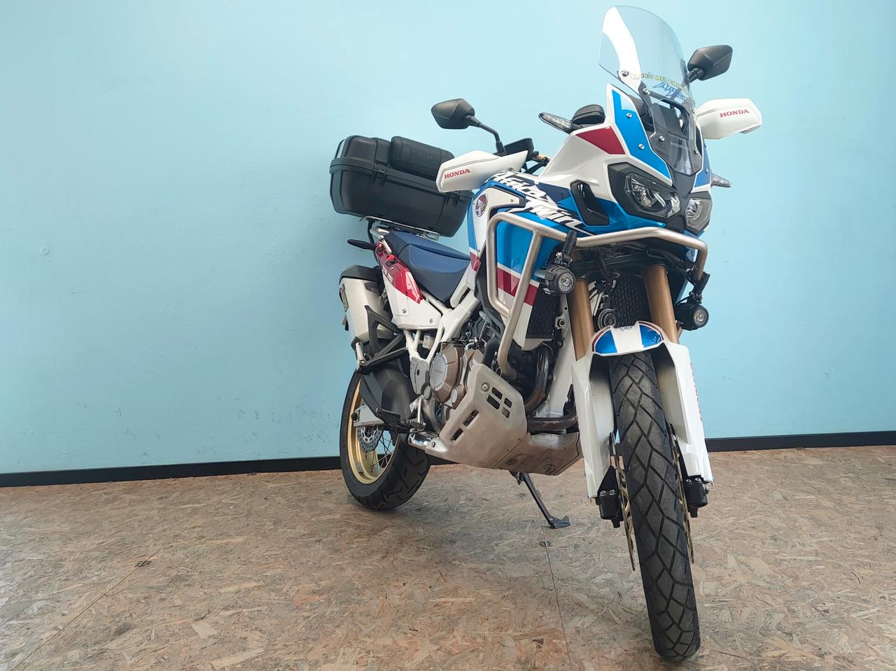 Honda AFRICA TWIN - Versione 30.mo Anniversario