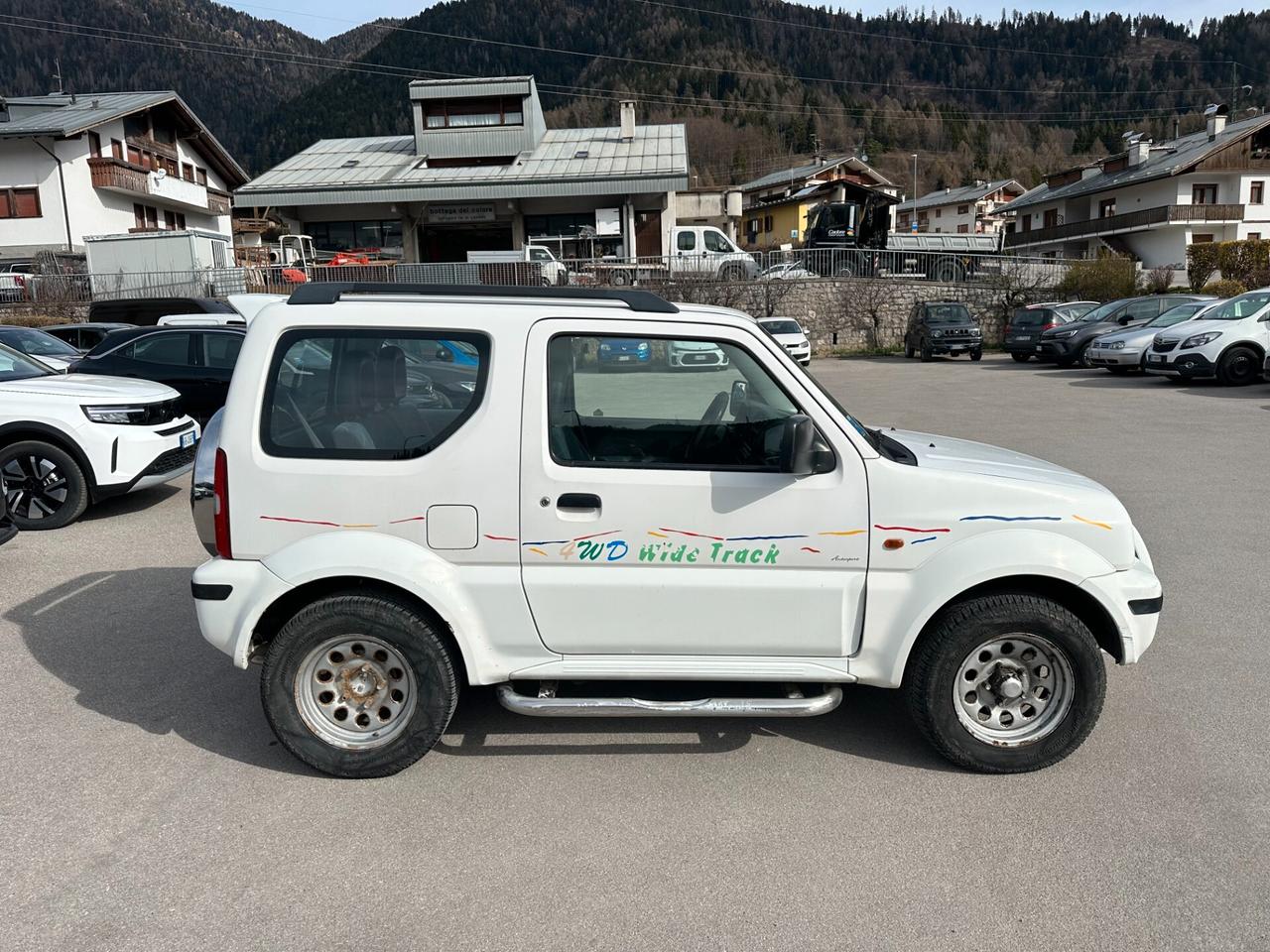 Suzuki Jimny 1.3i 16V cat 4WD JLX