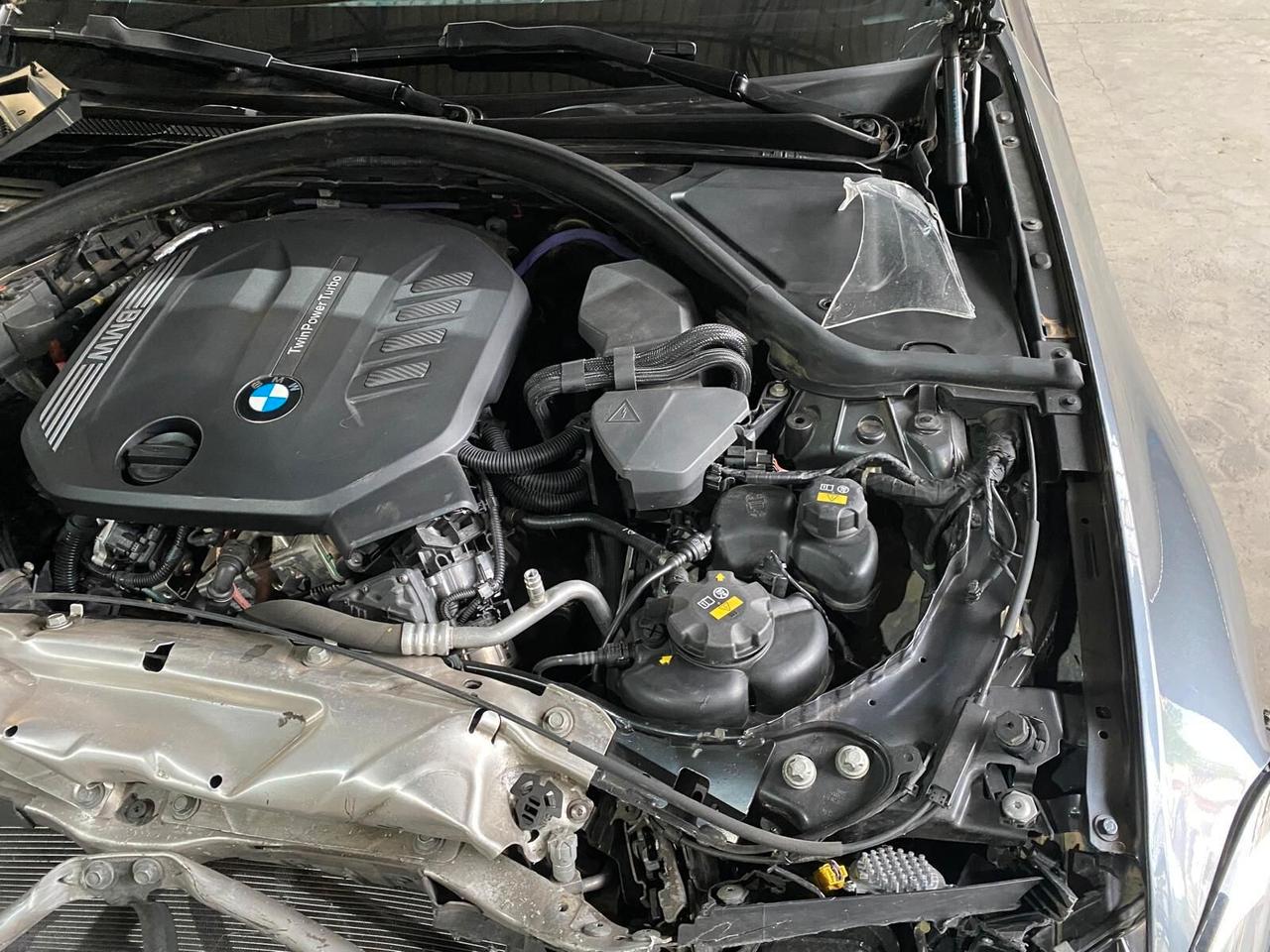 BMW 320 d 320d Touring mhev 48V xdrive Msport