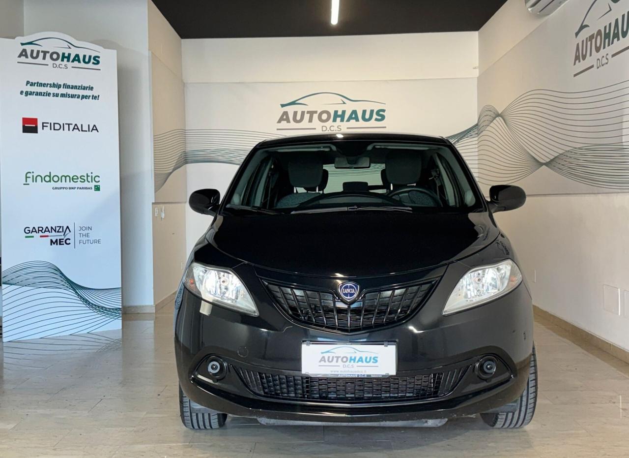 Lancia Ypsilon 1.0 Ibrido/Benzina 5 porte