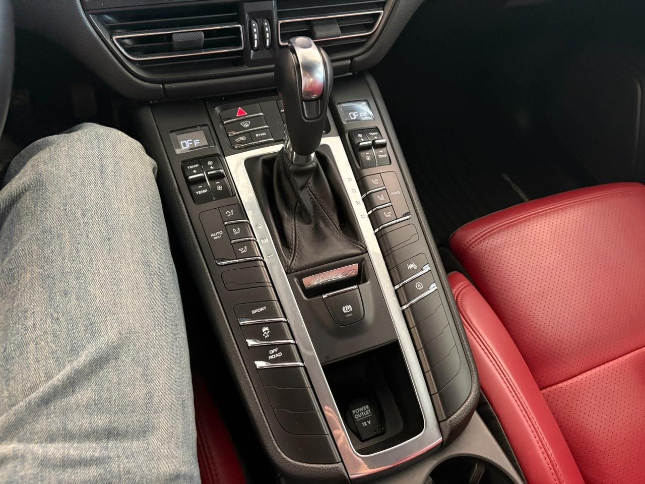 Porsche Macan 2.0 245cv pdk