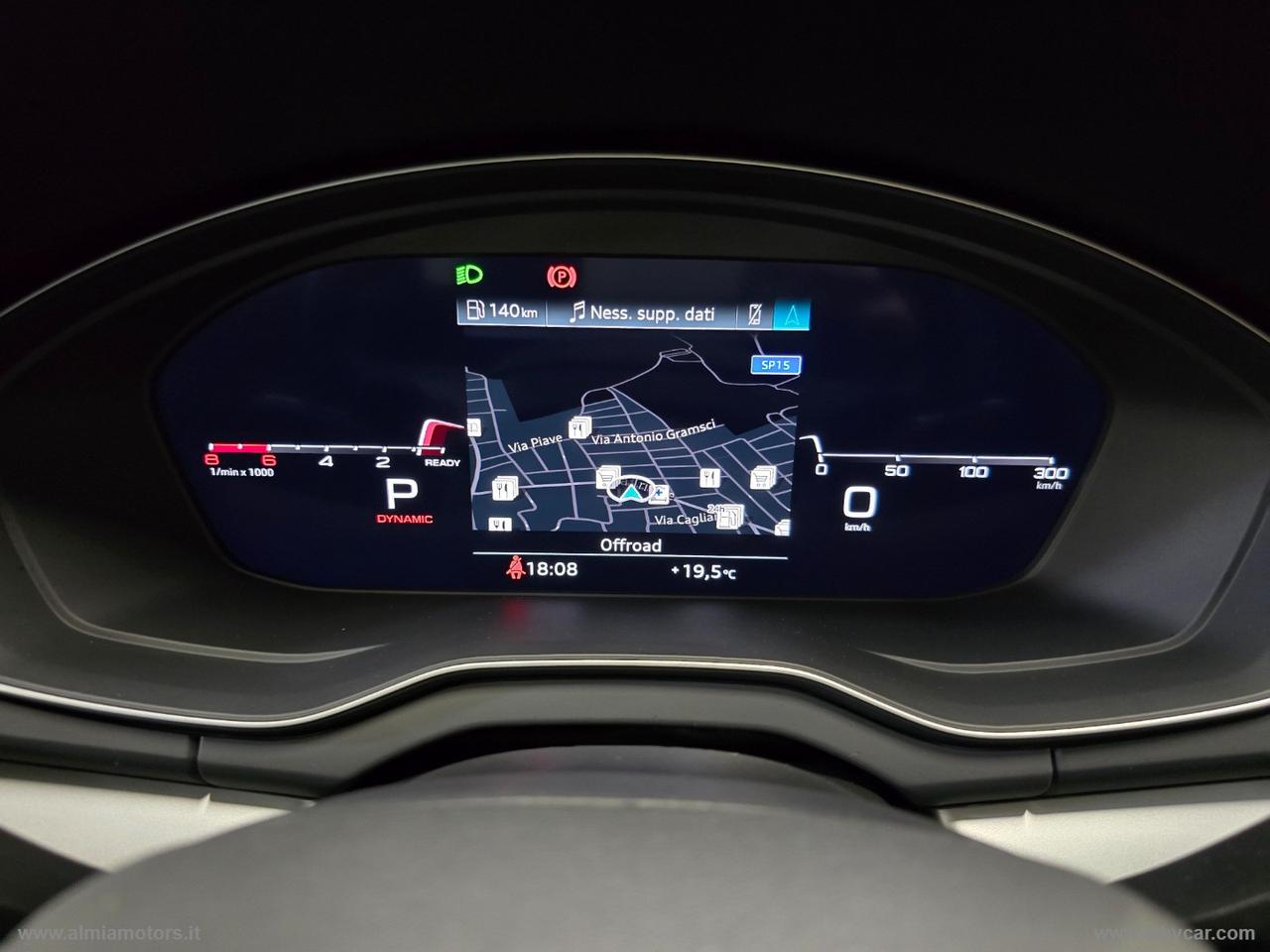 AUDI Q5 40 TFSI quattro S tronic Business Adv