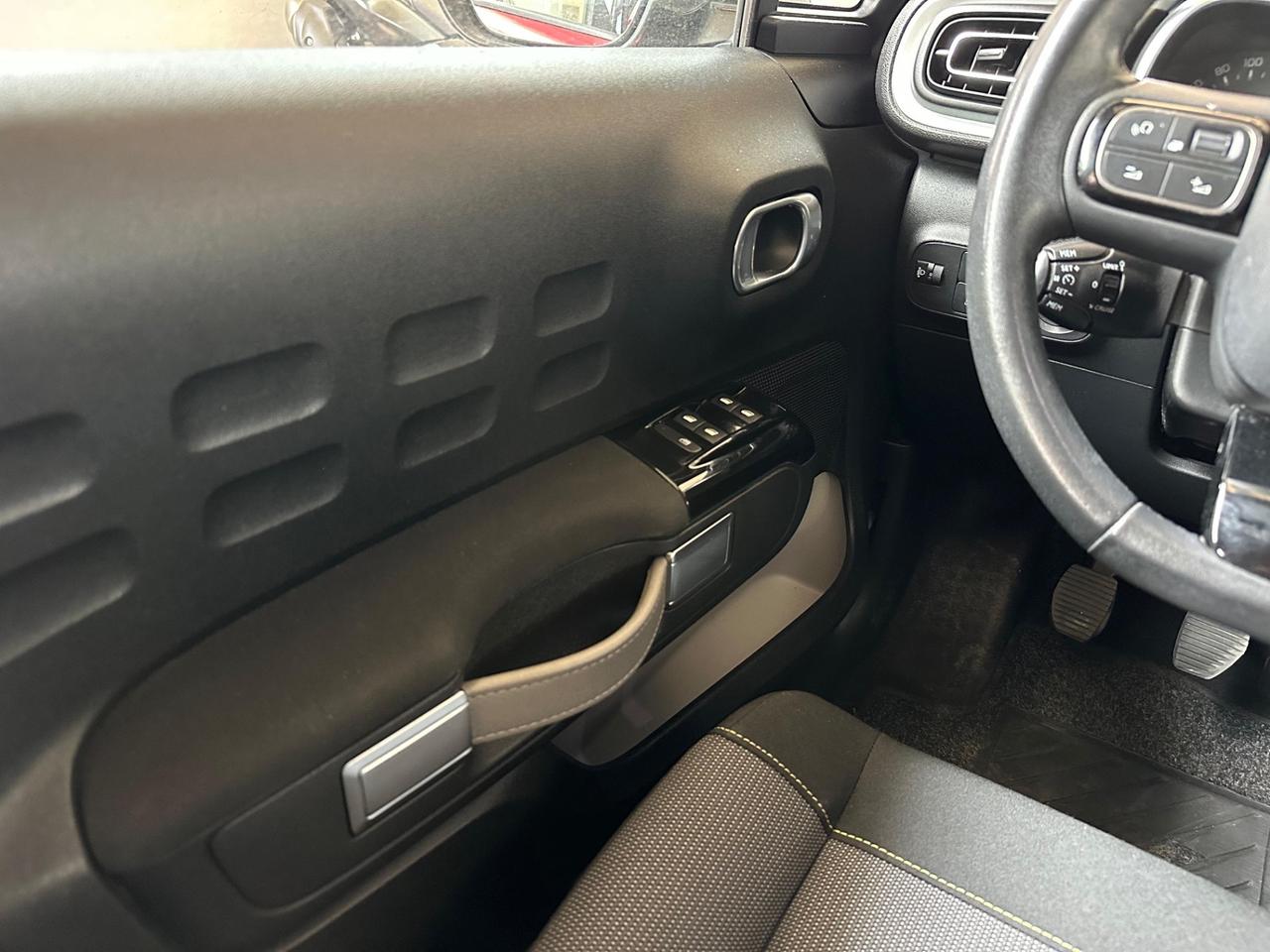 Citroen C3 PureTech 82 GPL Shine NEOPATENTATI