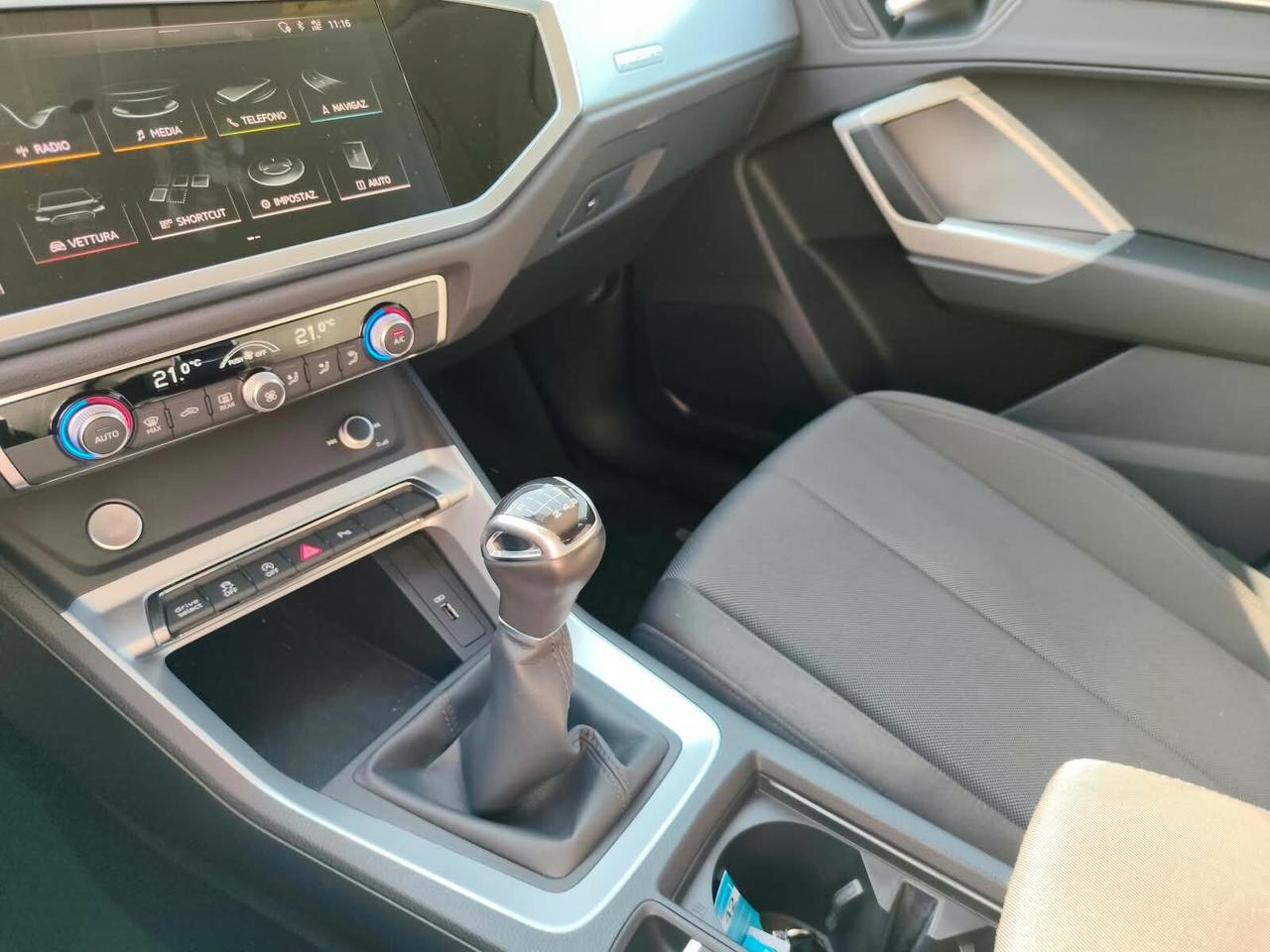 Audi Q3 35 TDI quattro Business Advanced