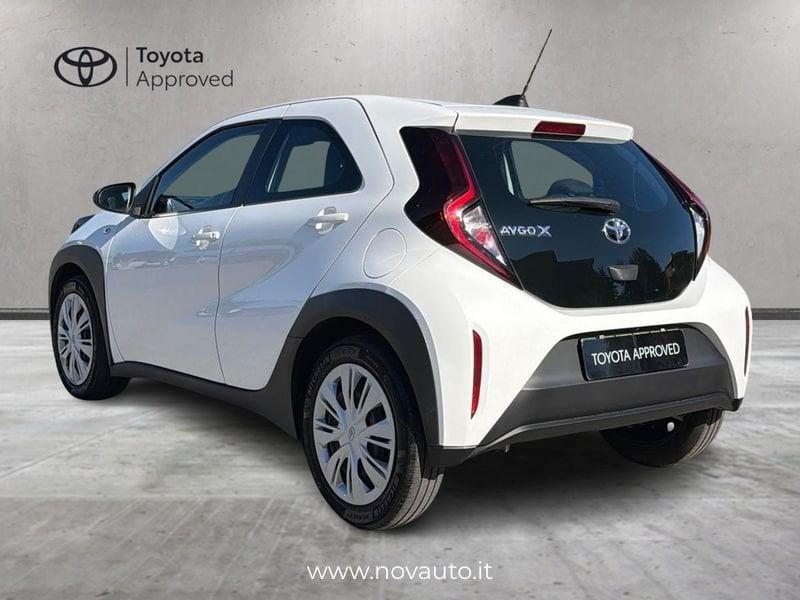Toyota Aygo X 1.0B (72 CV) Active S-CVT