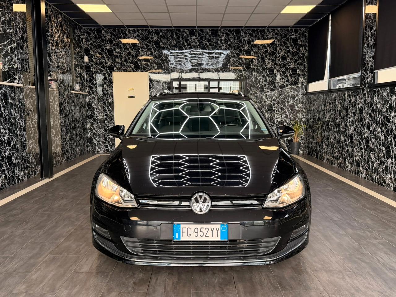 Volkswagen Golf Variant 1.4 TGI Highline BlueMotion