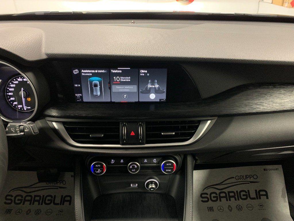 Alfa Romeo Stelvio 2.2 Diesel AT8 Sport-Tech Automatico