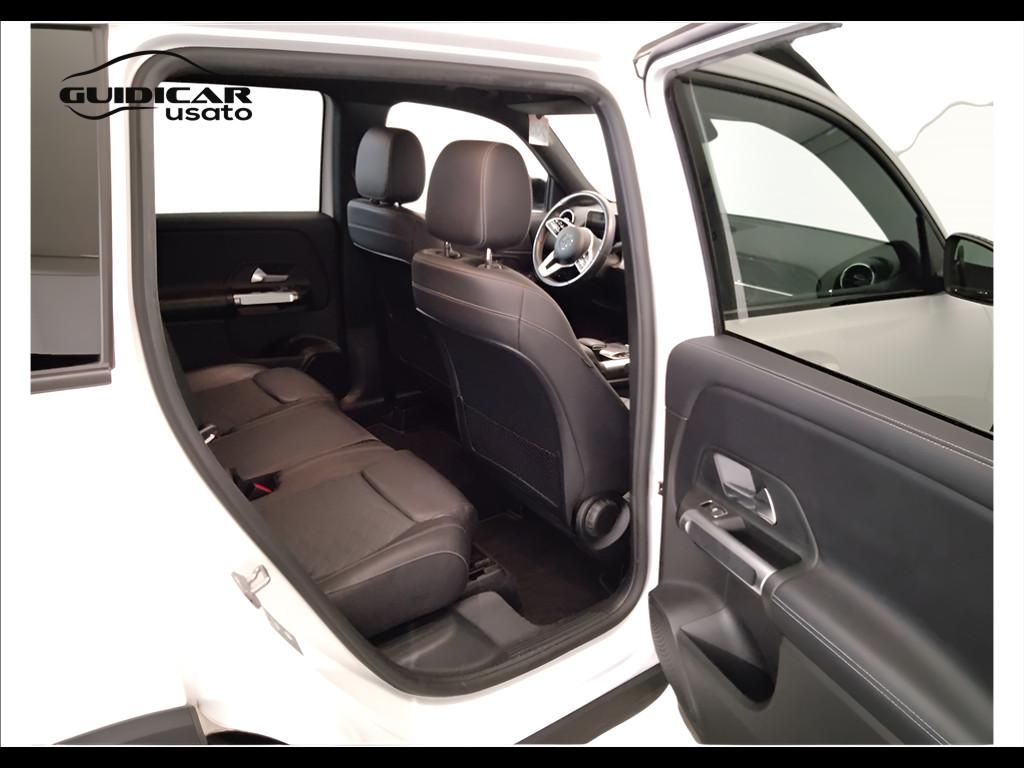 Mercedes-Benz GLB - X247 2019 - GLB 180 d Sport auto