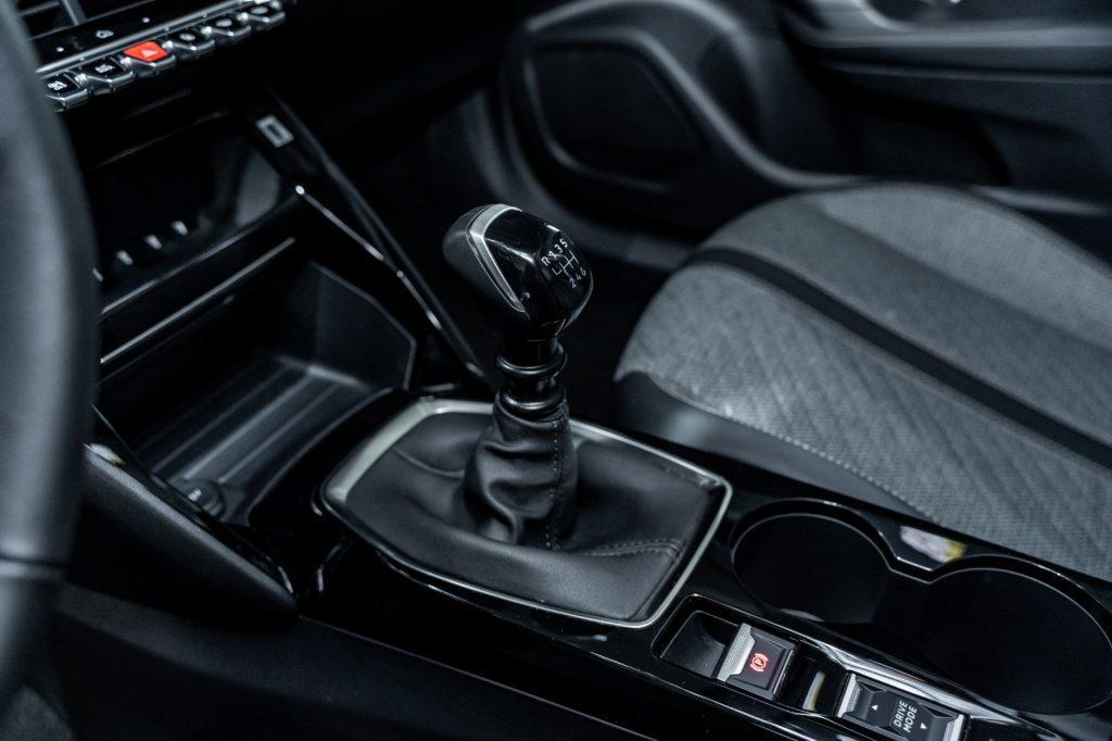 PEUGEOT 2008 PureTech 100 S&S Allure