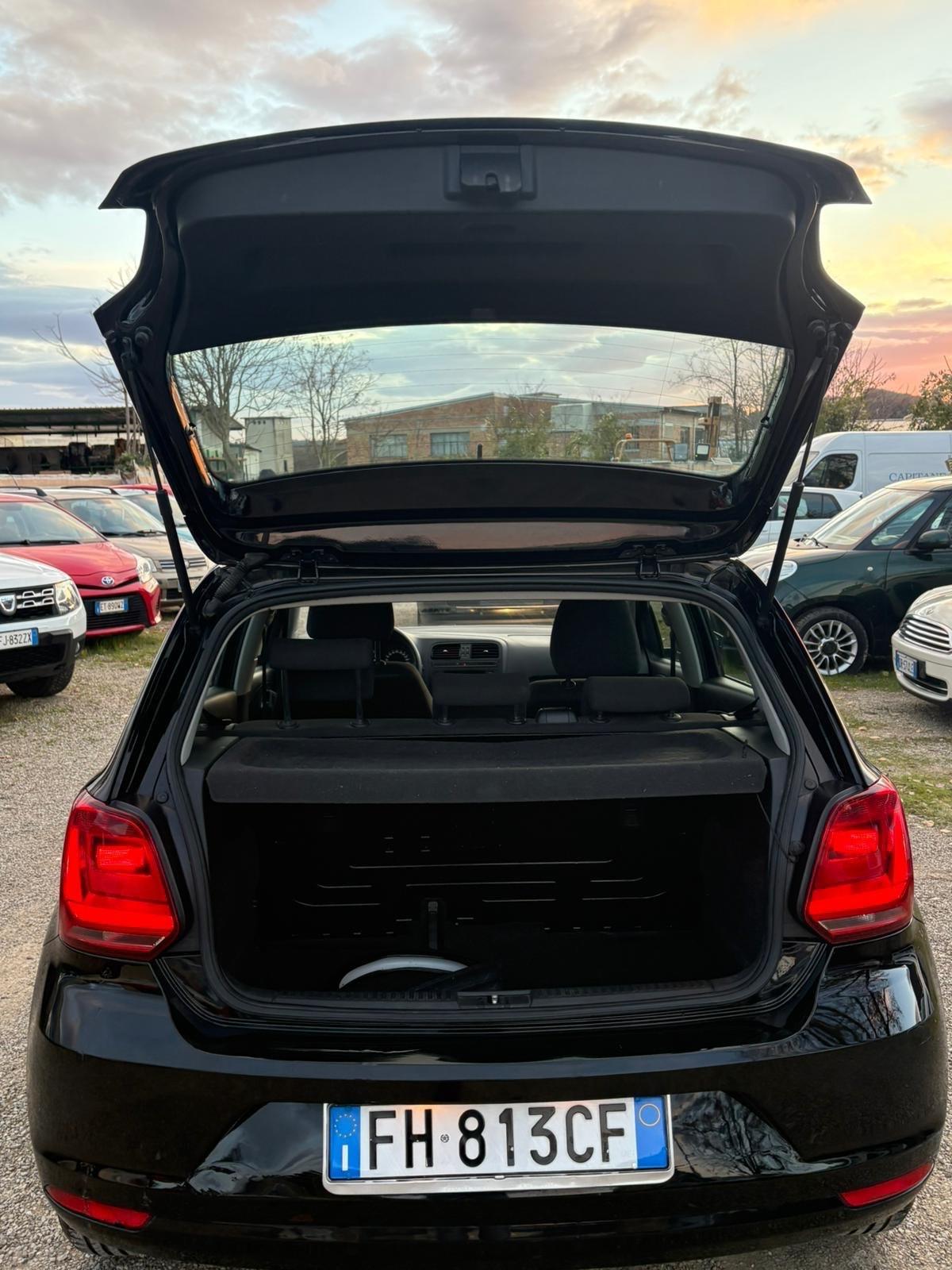 Volkswagen Polo 1.4 TDI 5p. Trendline 2017 238.000 KM