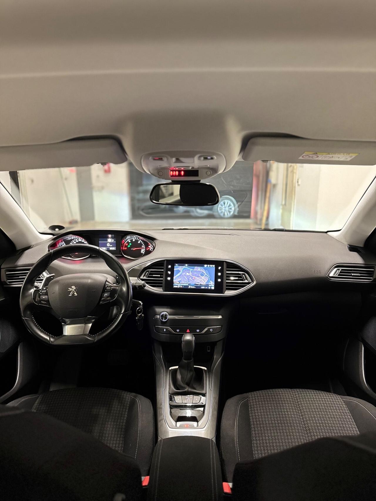 Peugeot 308 BlueHDi 130 S&S Active