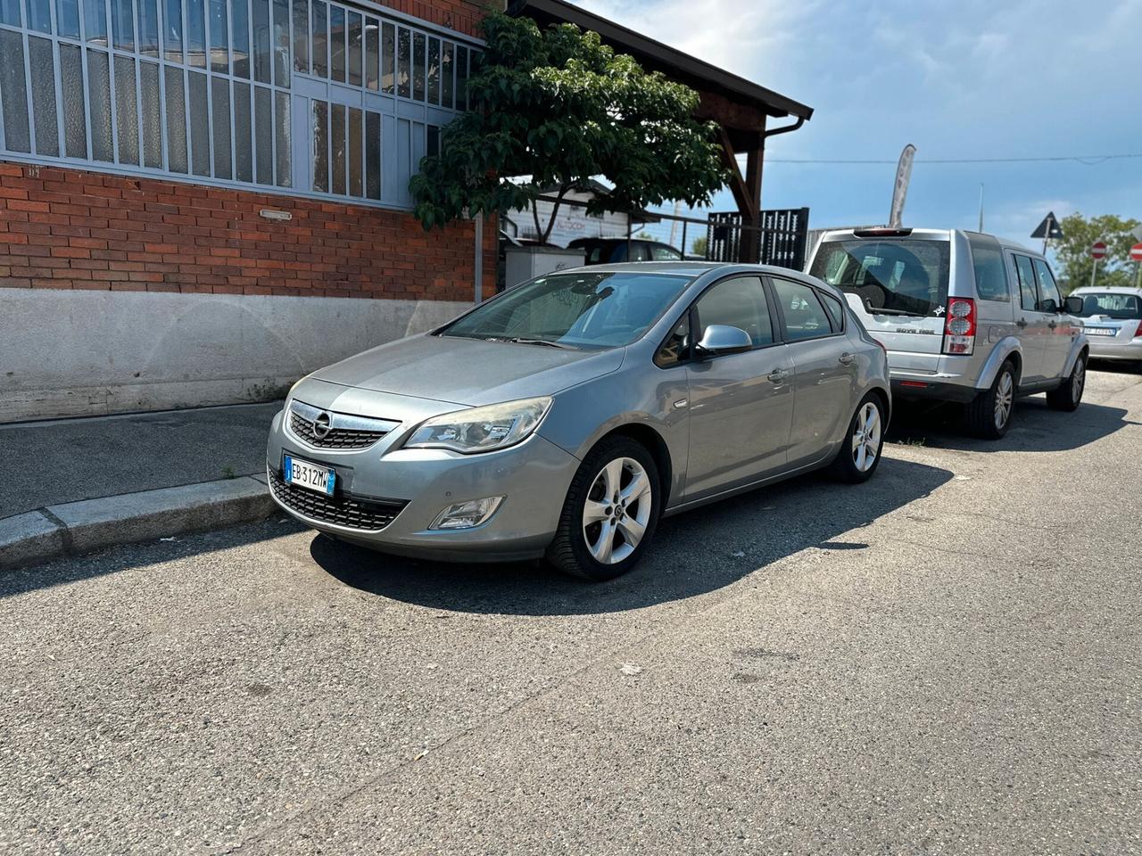 Opel Astra 1.4 16V GPL-TECH 5 porte Enjoy
