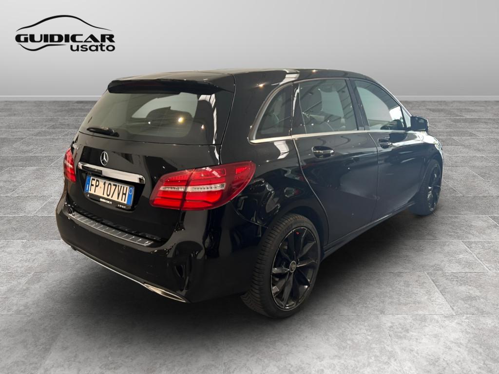Mercedes-Benz Classe B - T246 - B 180 d (cdi) Sport auto