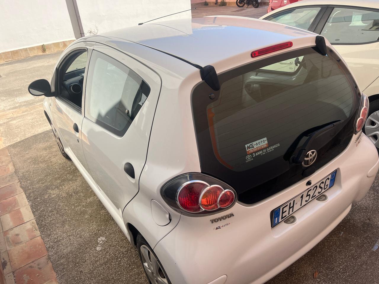Toyota Aygo 1.0 12V VVT-i 5 porte Now Connect