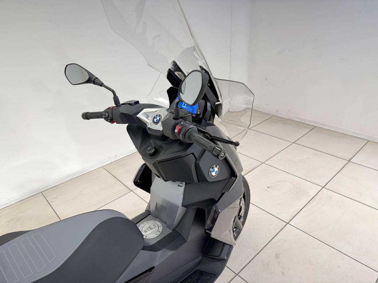 BMW C 400 X