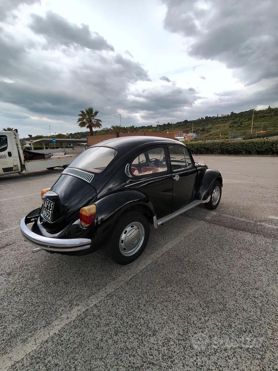 Volkswagen new Beatle maggiolino restauro completo