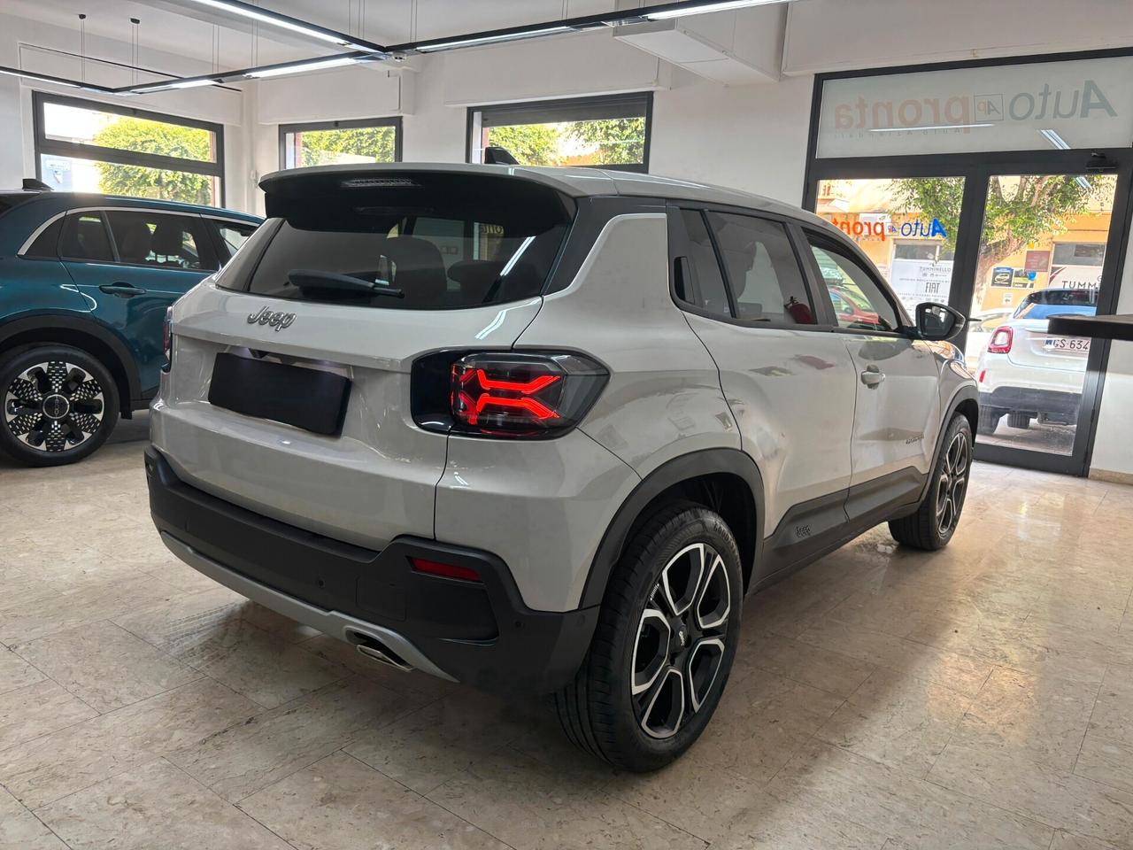Jeep Avenger 1.2 Turbo Summit Plus