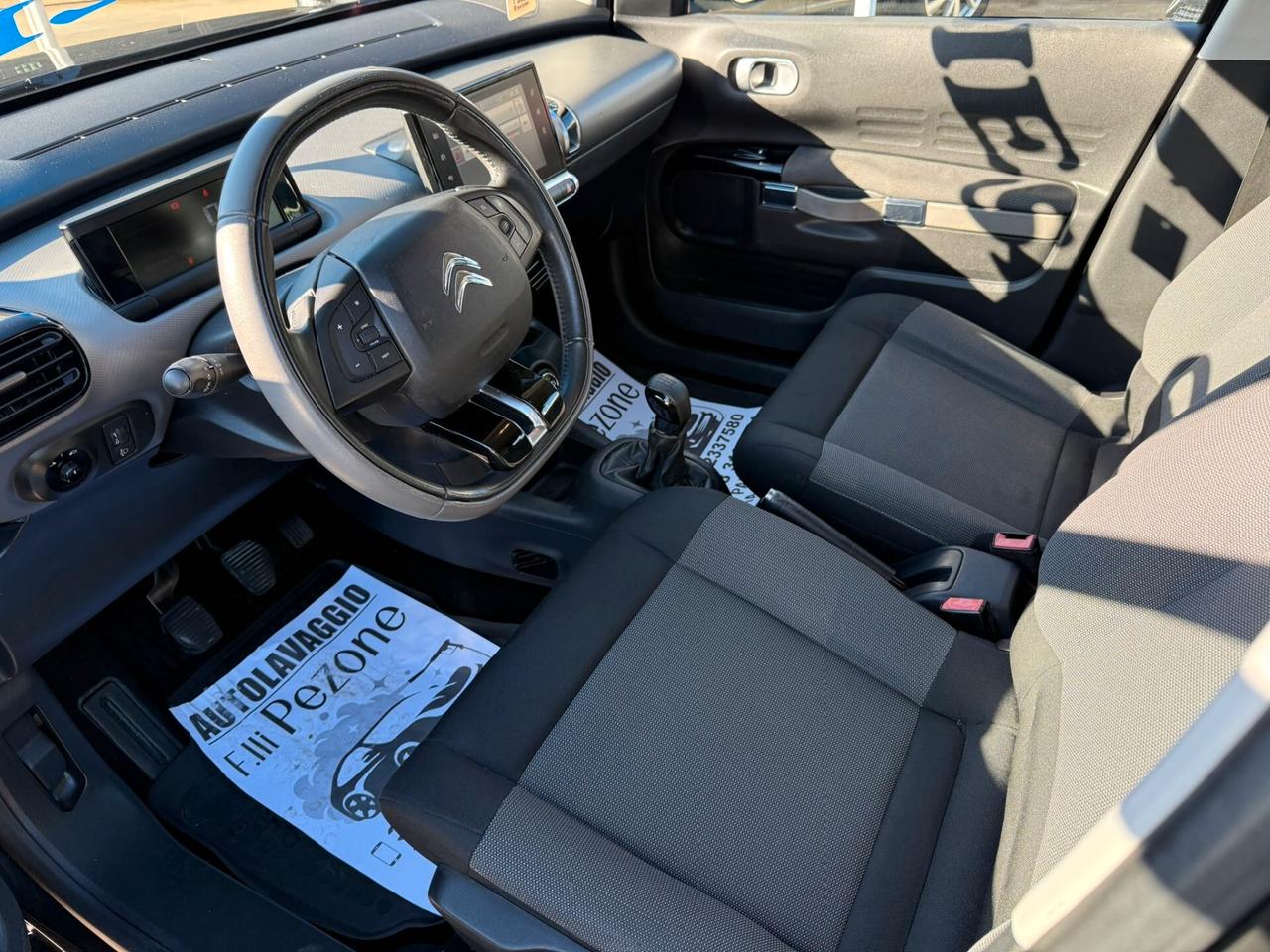 Citroen C4 Cactus BlueHDi 100 Shine