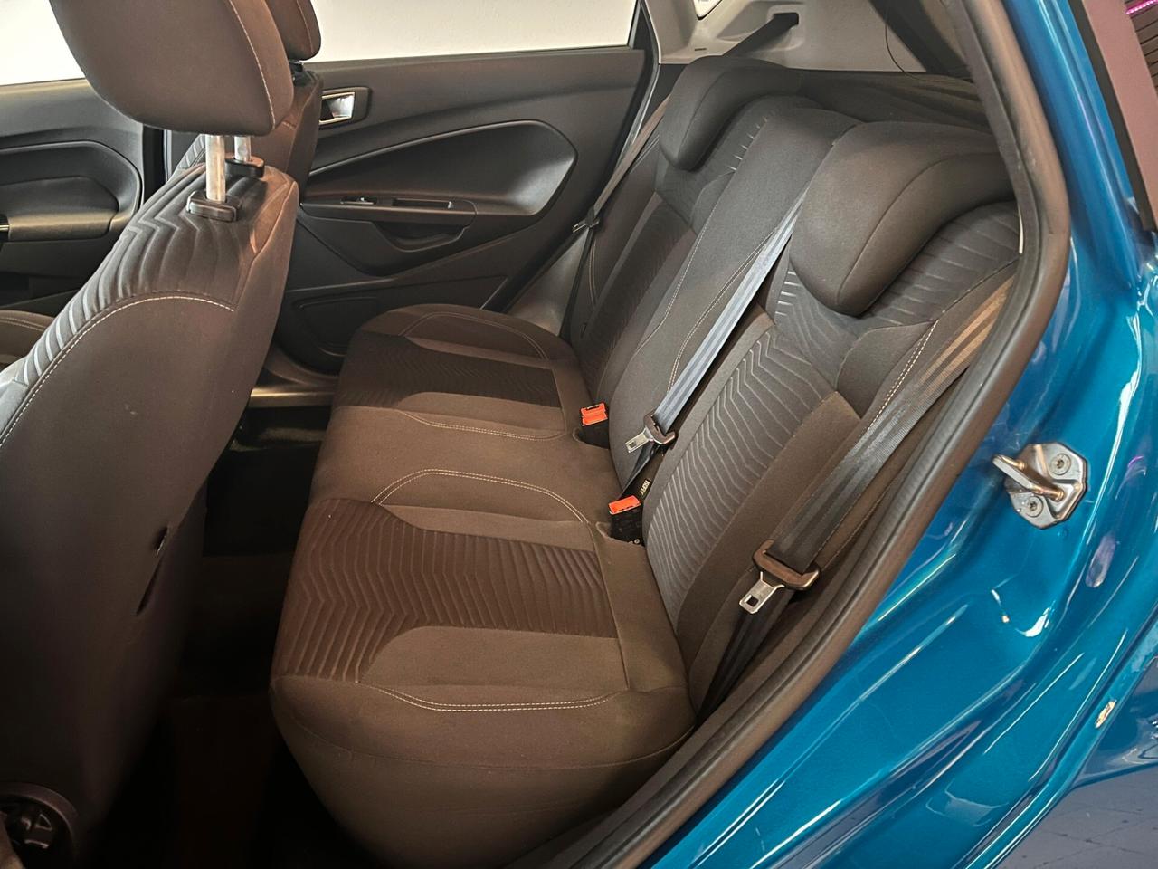 Ford Fiesta 1.5 TDCi 75CV 5 porte Titanium