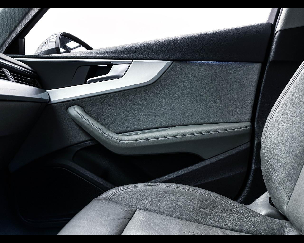 AUDI A4 allroad 2ª serie - A4 allroad 3.0 TDI 272 CV tiptronic