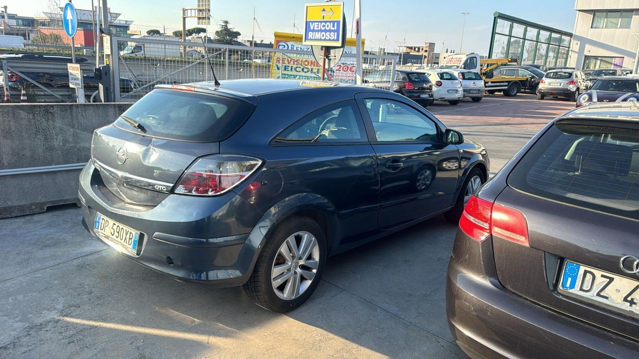 Opel Astra GTC 1.3 CDTI 3 porte Enjoy