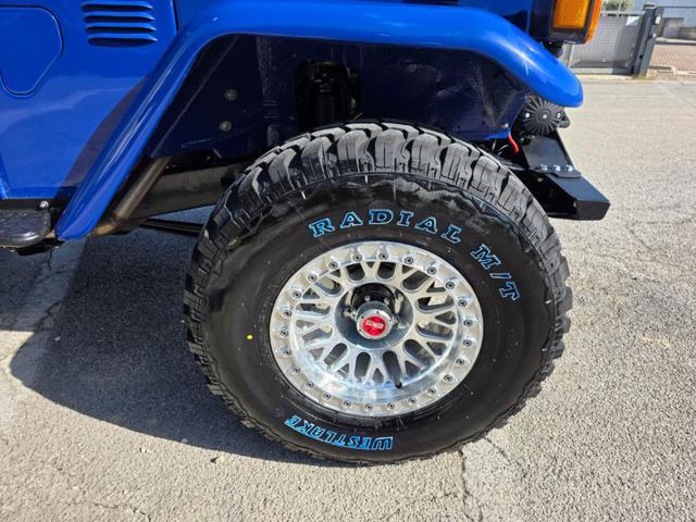 TOYOTA Land Cruiser BJ 42