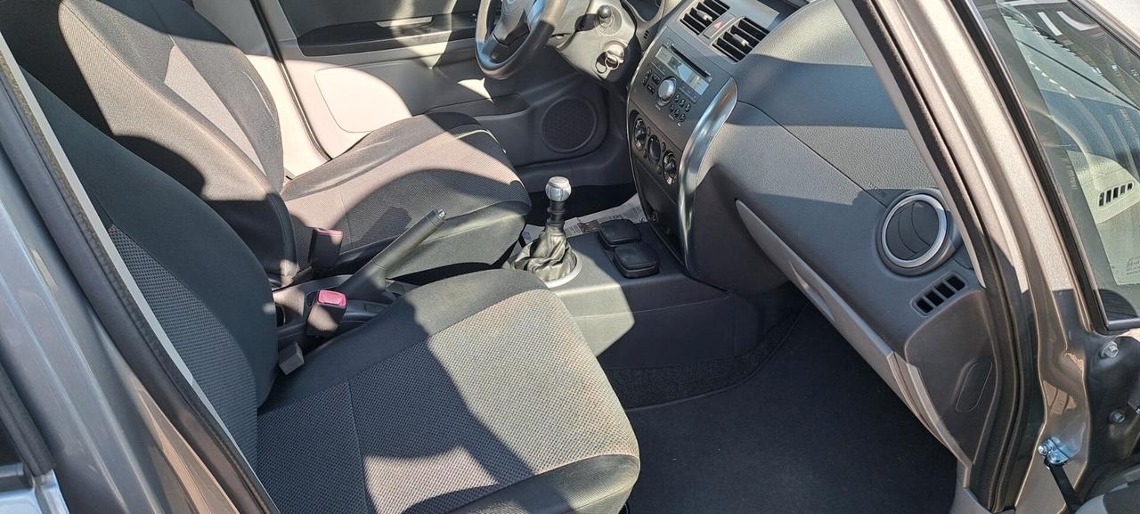 Suzuki SX4 1.6 DDiS 16V Urban Line