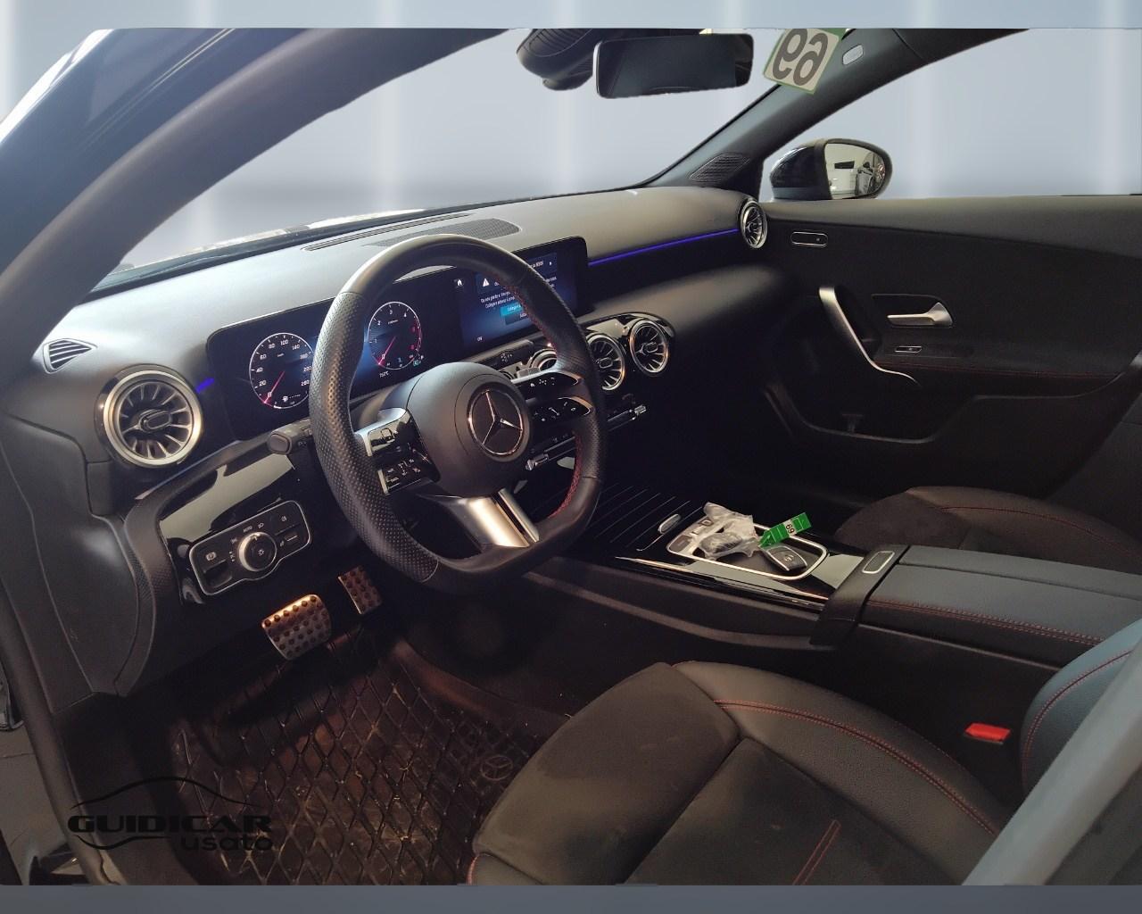 Mercedes-Benz Classe A - W177 2023 - A 180 d AMG Line Advanced Plus auto