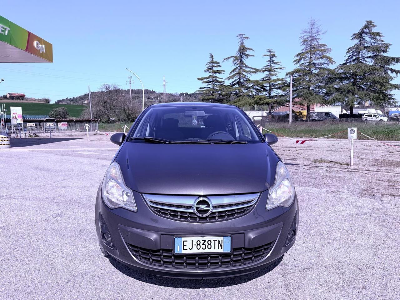 Opel Corsa 1.2 5 porte Ok neopatentati