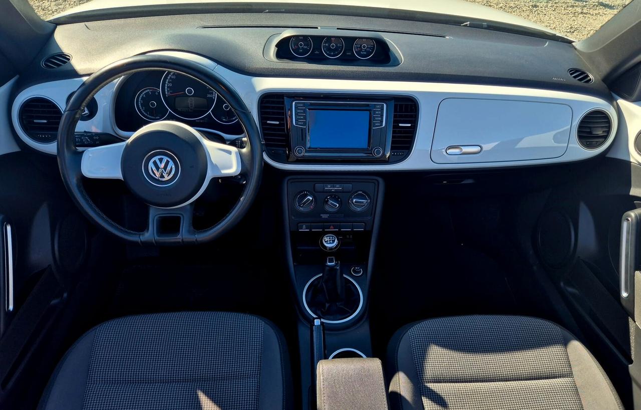 Volkswagen Maggiolino Cabrio 2.0 TDI