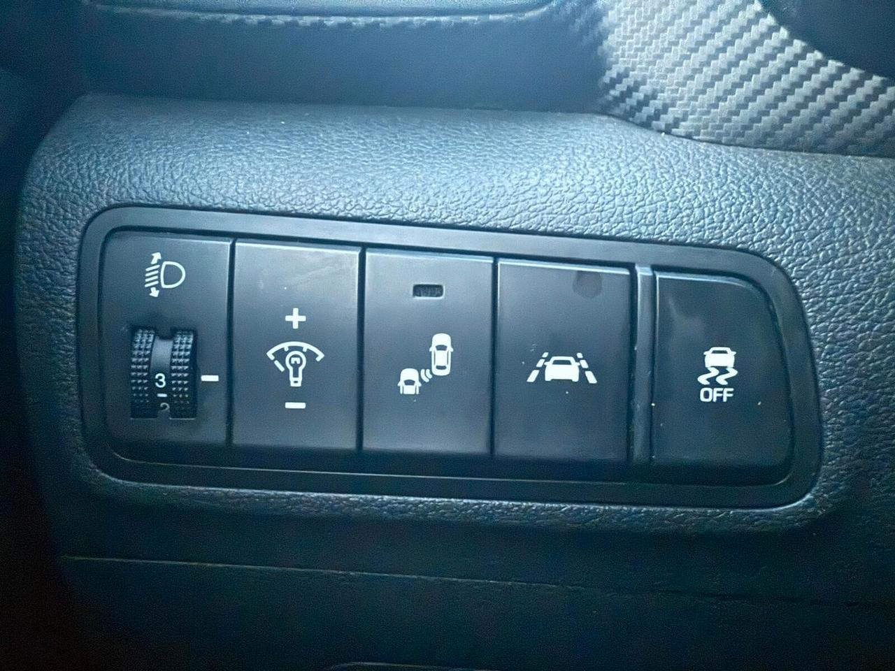 Hyundai Tucson 48V 116CV