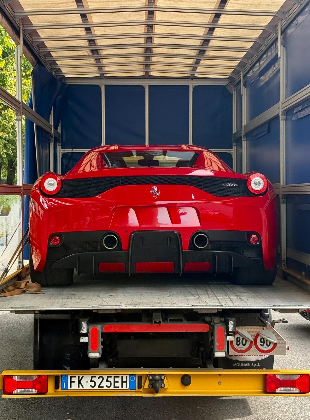 Ferrari 458 Speciale Aperta -no tax private car