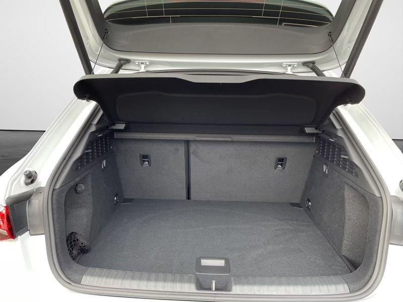 Audi A3 A3 SPB TFSI 110 kW S tronic S line edition Black Pack 18" Camera