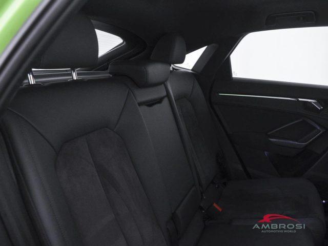 AUDI RS Q3 2.5 quattro s-tronic