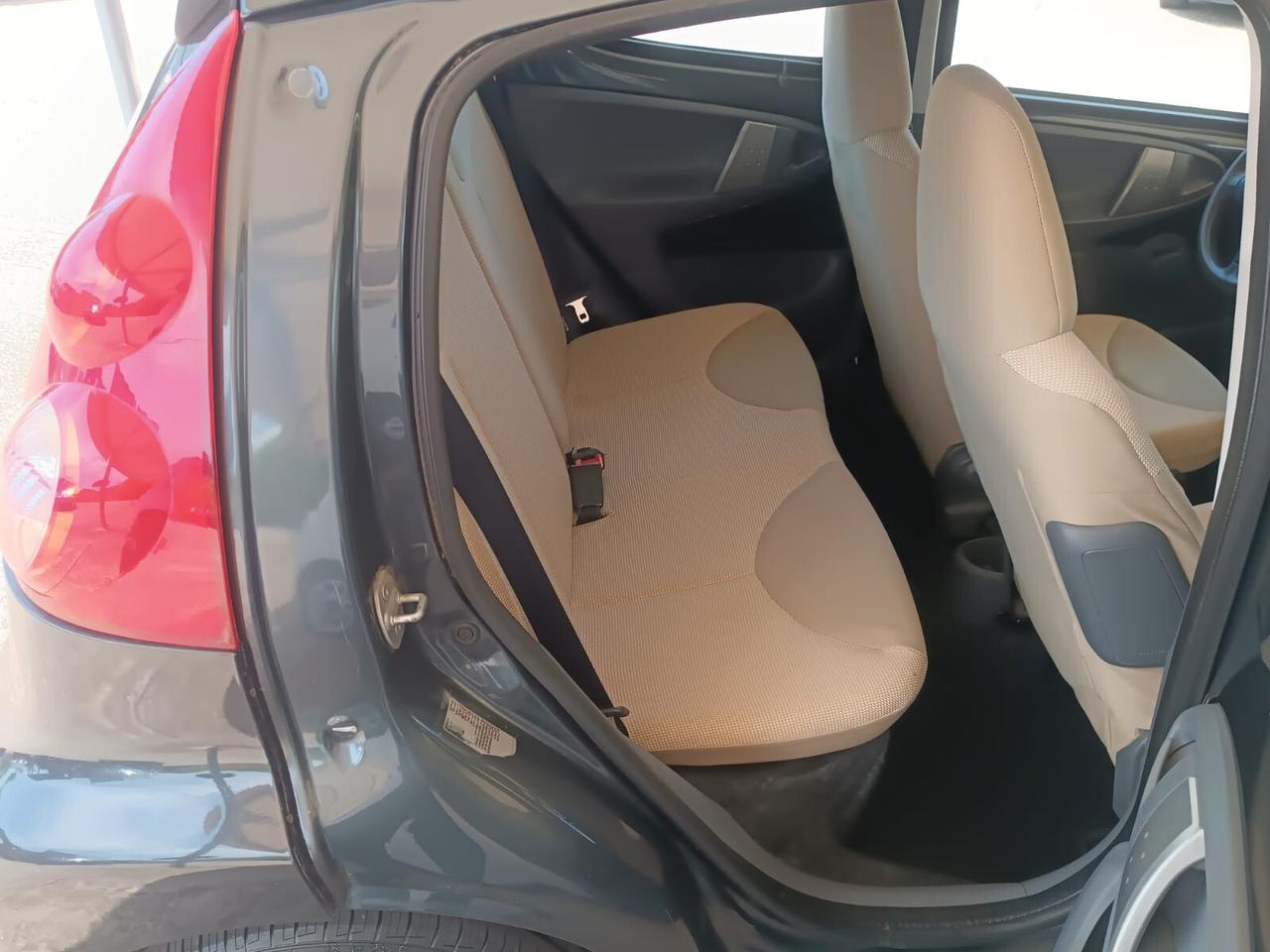 Peugeot 107 1.0 Km121.000 Gar Rate