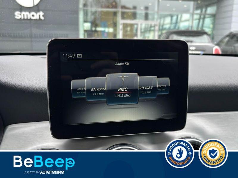 Mercedes-Benz GLA 220 D PREMIUM 4MATIC AUTO