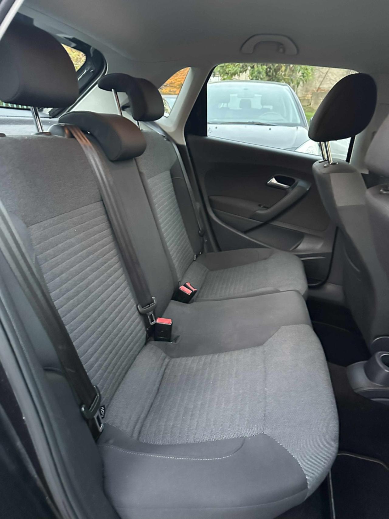 Volkswagen POLO 1.4 5P COMFORTLINE NEOPAT KMCERT