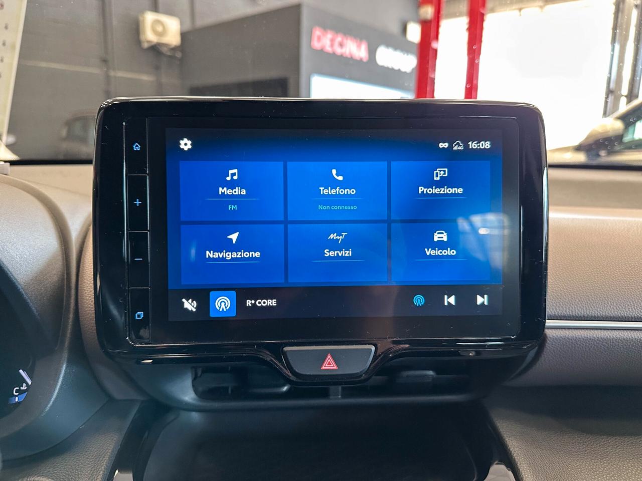 Toyota Yaris Cross 1.5 Hybrid 5p. E-CVT Lounge 116 cv