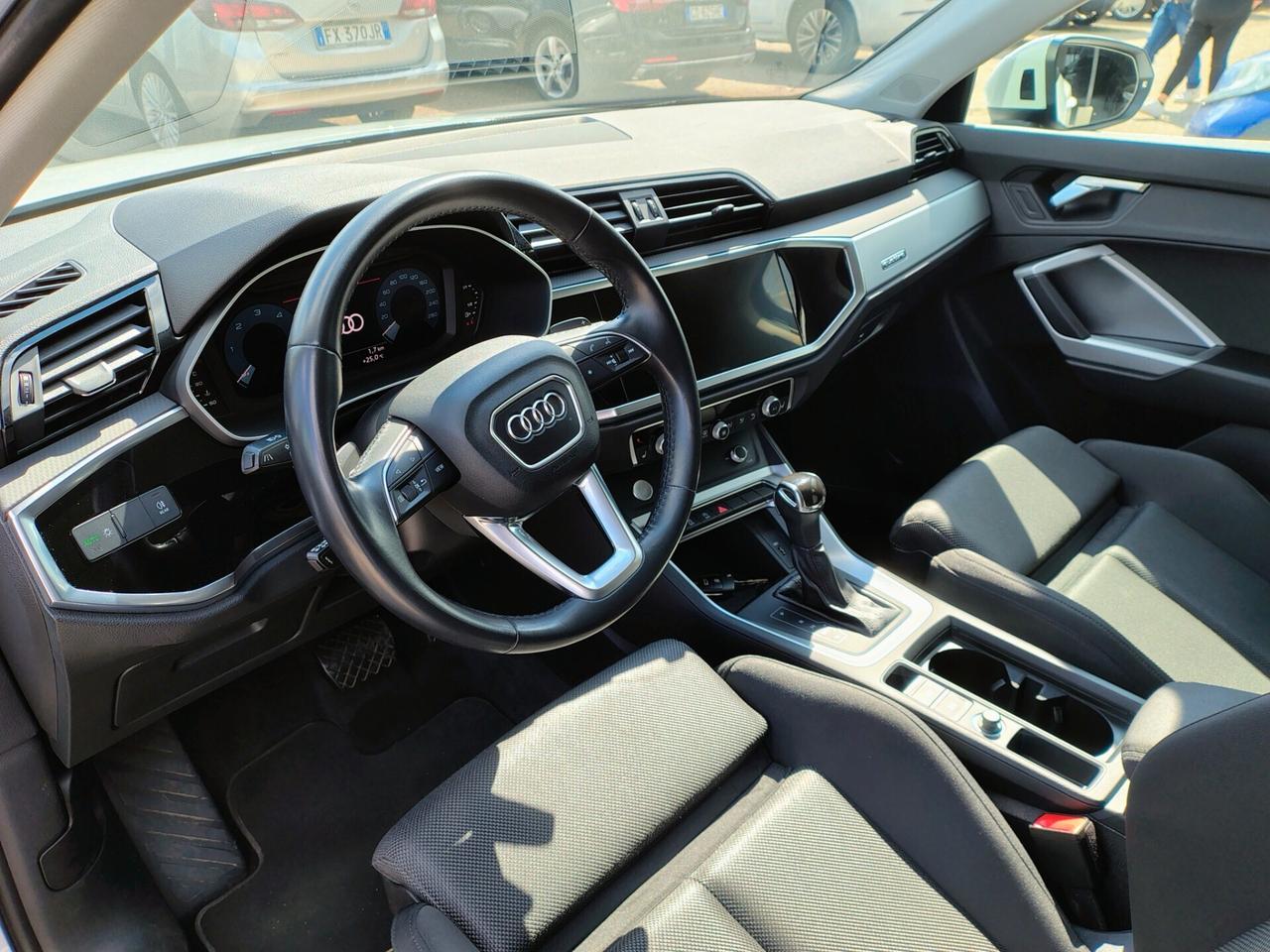 Audi Q3 40 TDI quattro S tronic S line edition