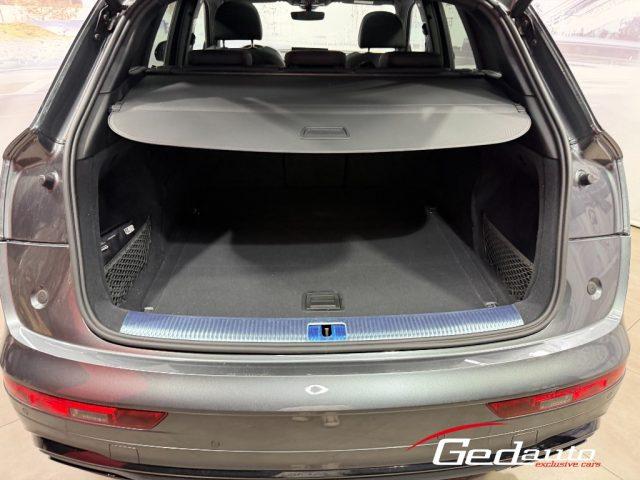 AUDI Q5 40 TDI 204 CV quattro S tronic S line BLACK EDITIO
