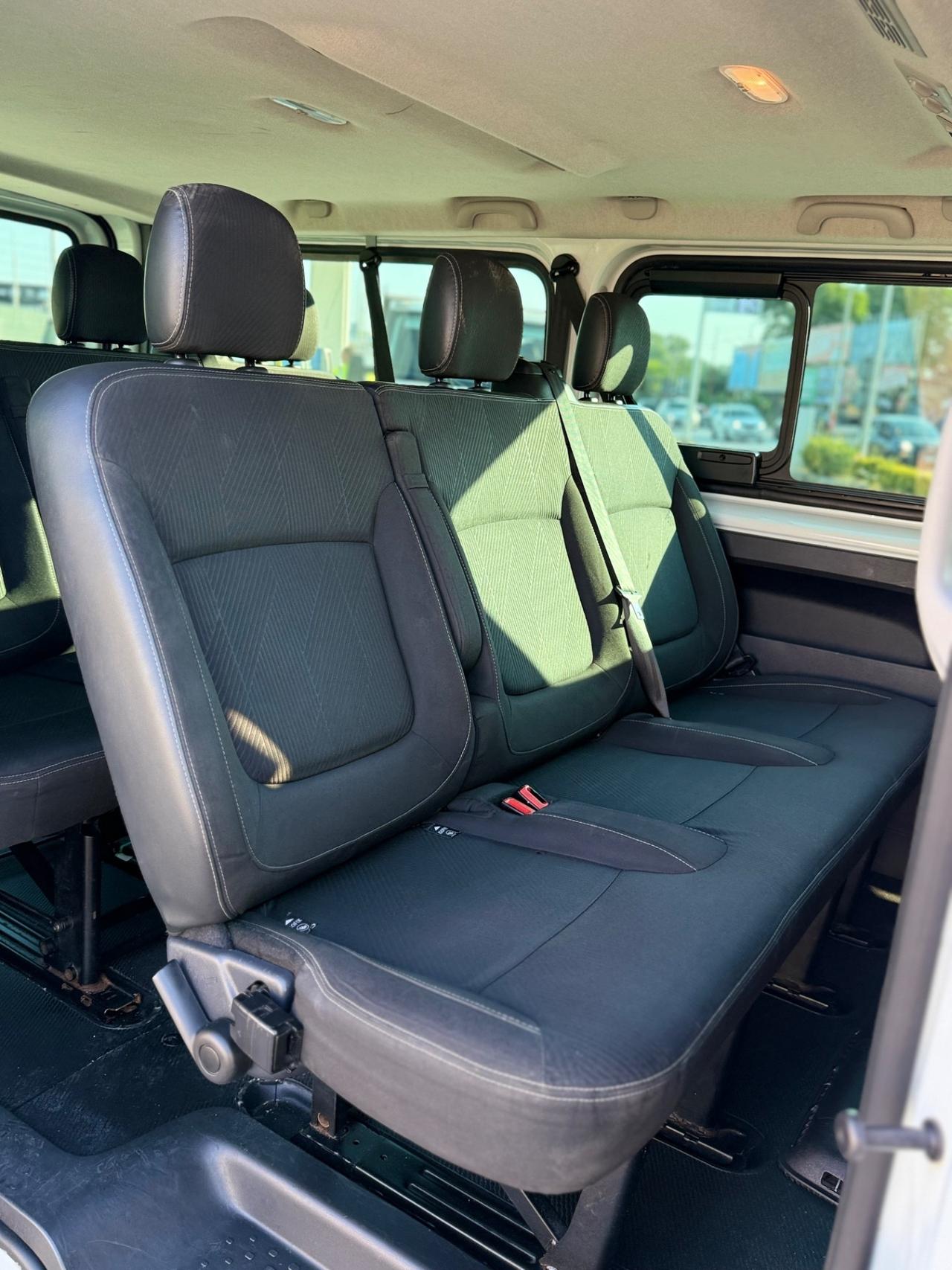 Renault Trafic 1.6 DCi 125 cv Intens Heavy 9 Posti 12/2017