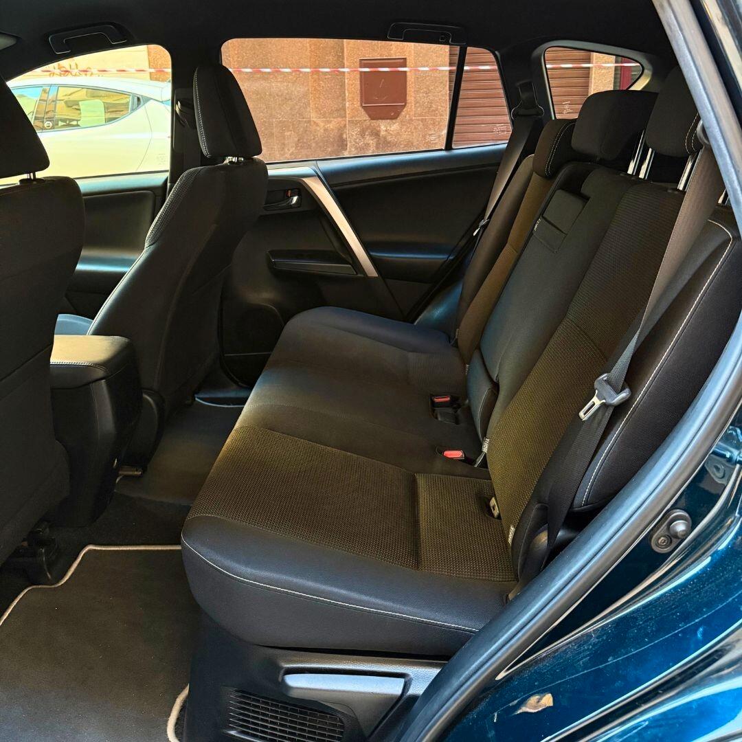 Toyota RAV 4 RAV4 2.5 Hybrid 2WD Dynamic