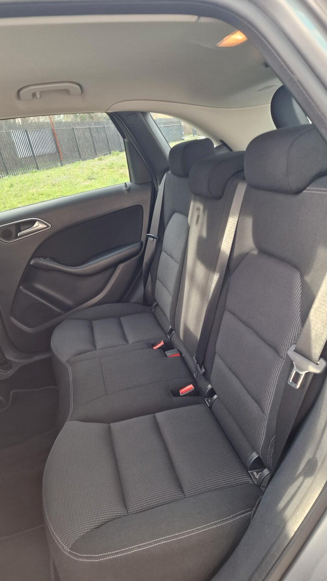 Mercedes-benz B 180 CDI BlueEFFICIENCY Premium