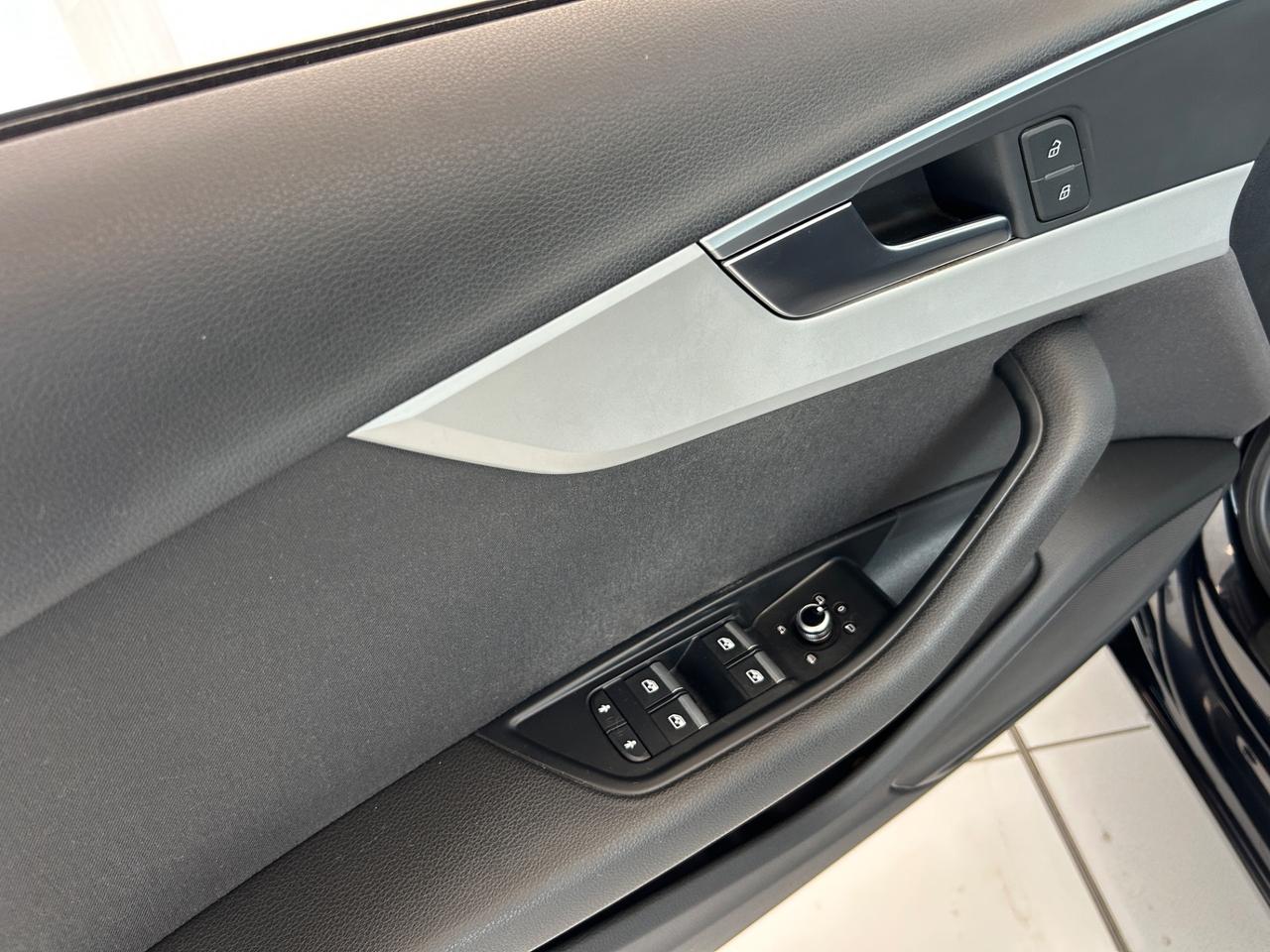 Audi A4 Avant 2.0 TDI 150 CV S tronic Business