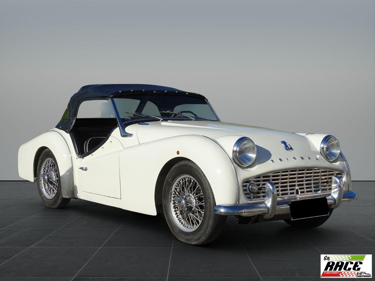 TRIUMPH - TR 3