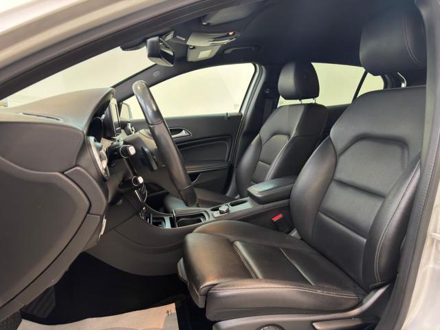 MERCEDES-BENZ GLA 220 d Automatic 4Matic Premium