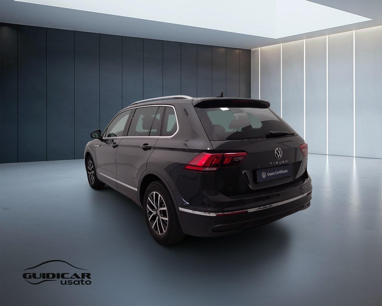 VOLKSWAGEN Tiguan II 2021 - Tiguan 2.0 tdi Life 122cv