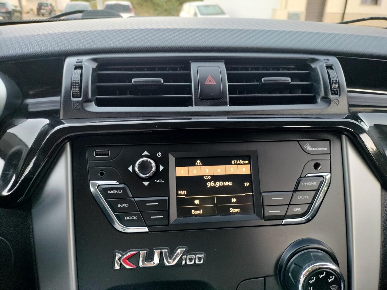 Mahindra KUV100 1.2 VVT M-Bifuel(GPL) K8
