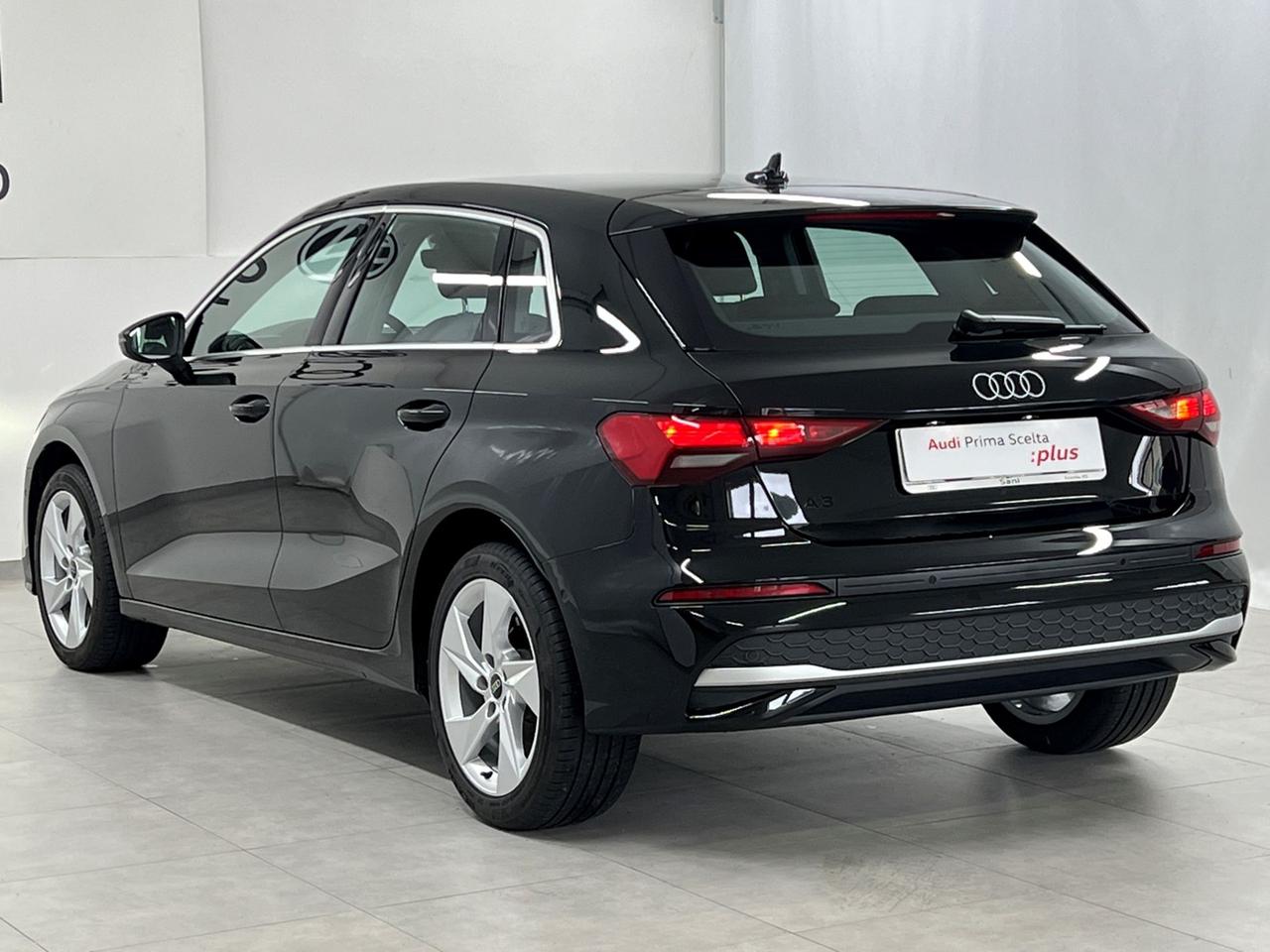 A3 IV 2024 Sportback AUDI A3 30 TFSI 116 CV. BUSINESS S TRONIC
