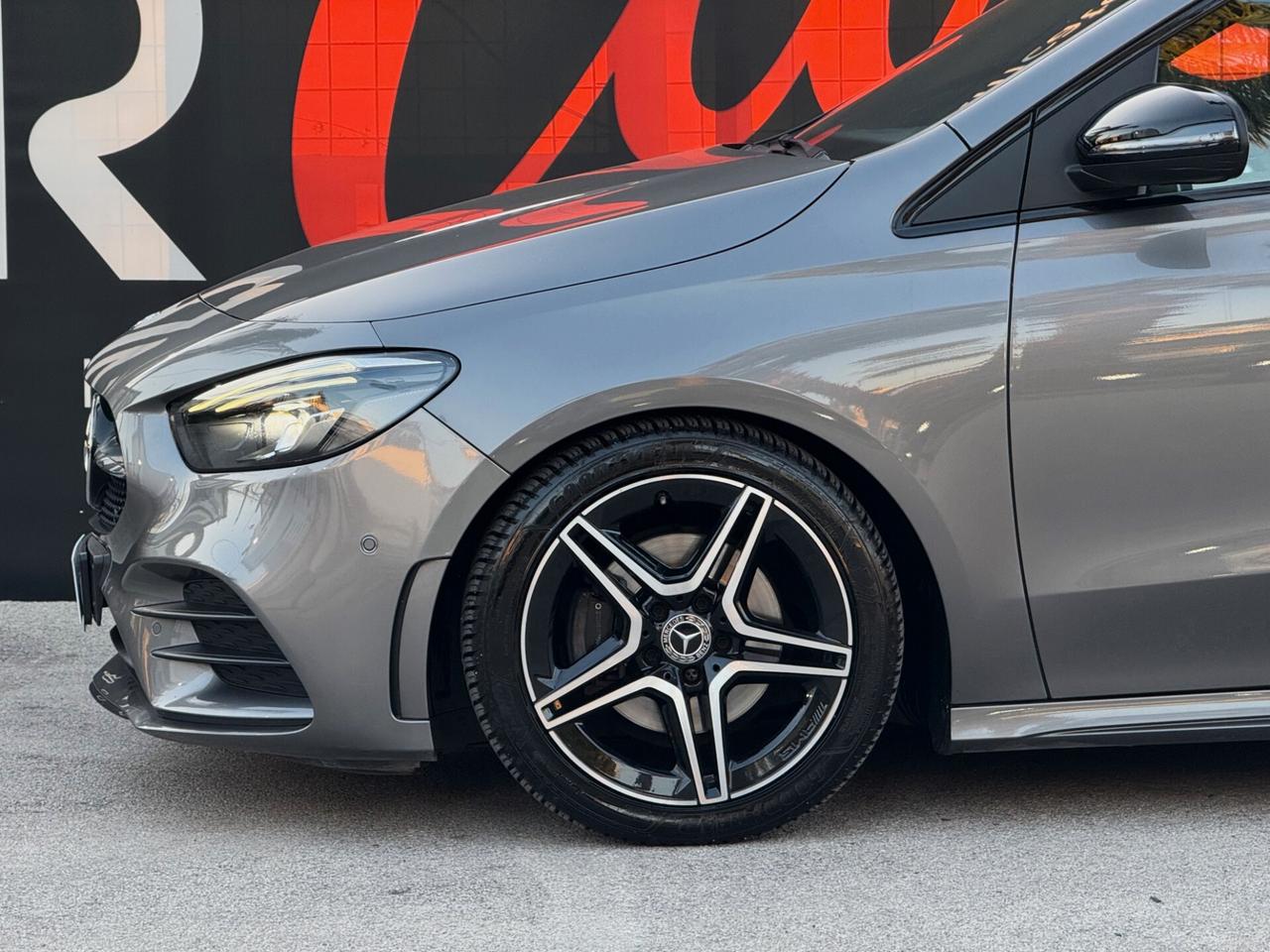 Mercedes-Benz B 180 d Premium AMG PACK LUCI